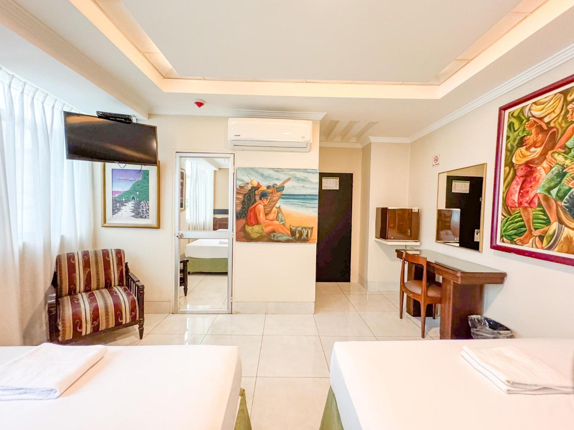 Gh Alexander Hotel